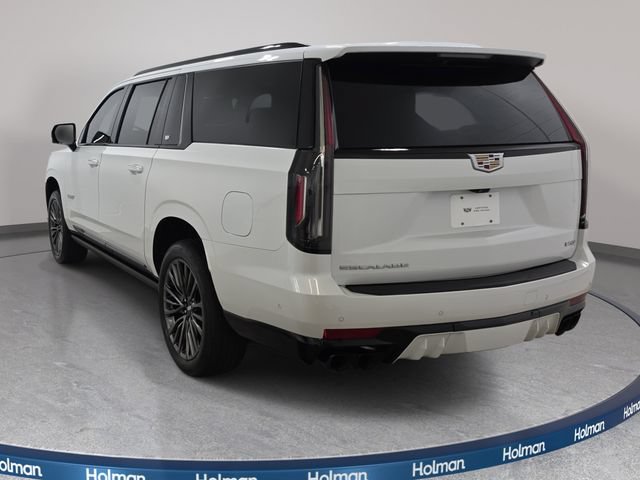 Certified 2024 Cadillac Escalade ESV V w/ LPO, Floor Liner Package AWD/4WD image 6