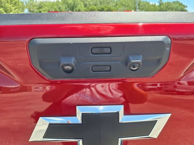 Used 2024 Chevrolet Silverado 1500 High Country w/ High Country Premium Package AWD/4WD image 17