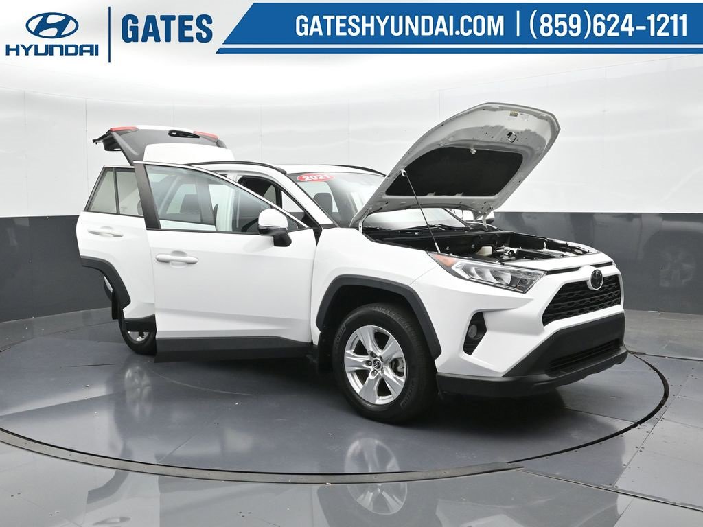 Used 2021 Toyota RAV4 XLE image 42