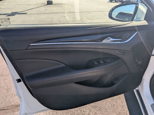 Used 2018 Buick LaCrosse Essence image 15