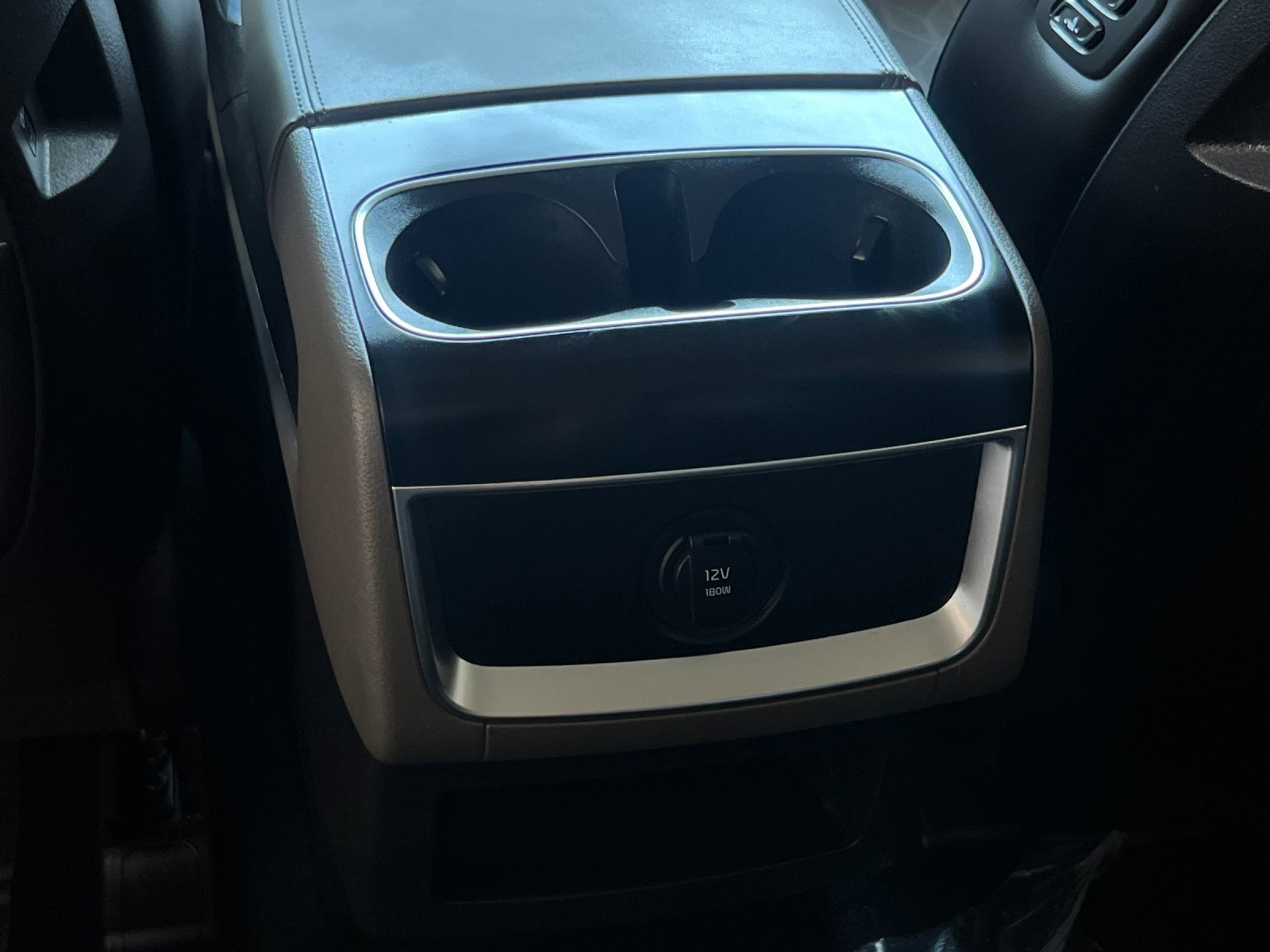 New 2026 Kia Carnival EX image 13