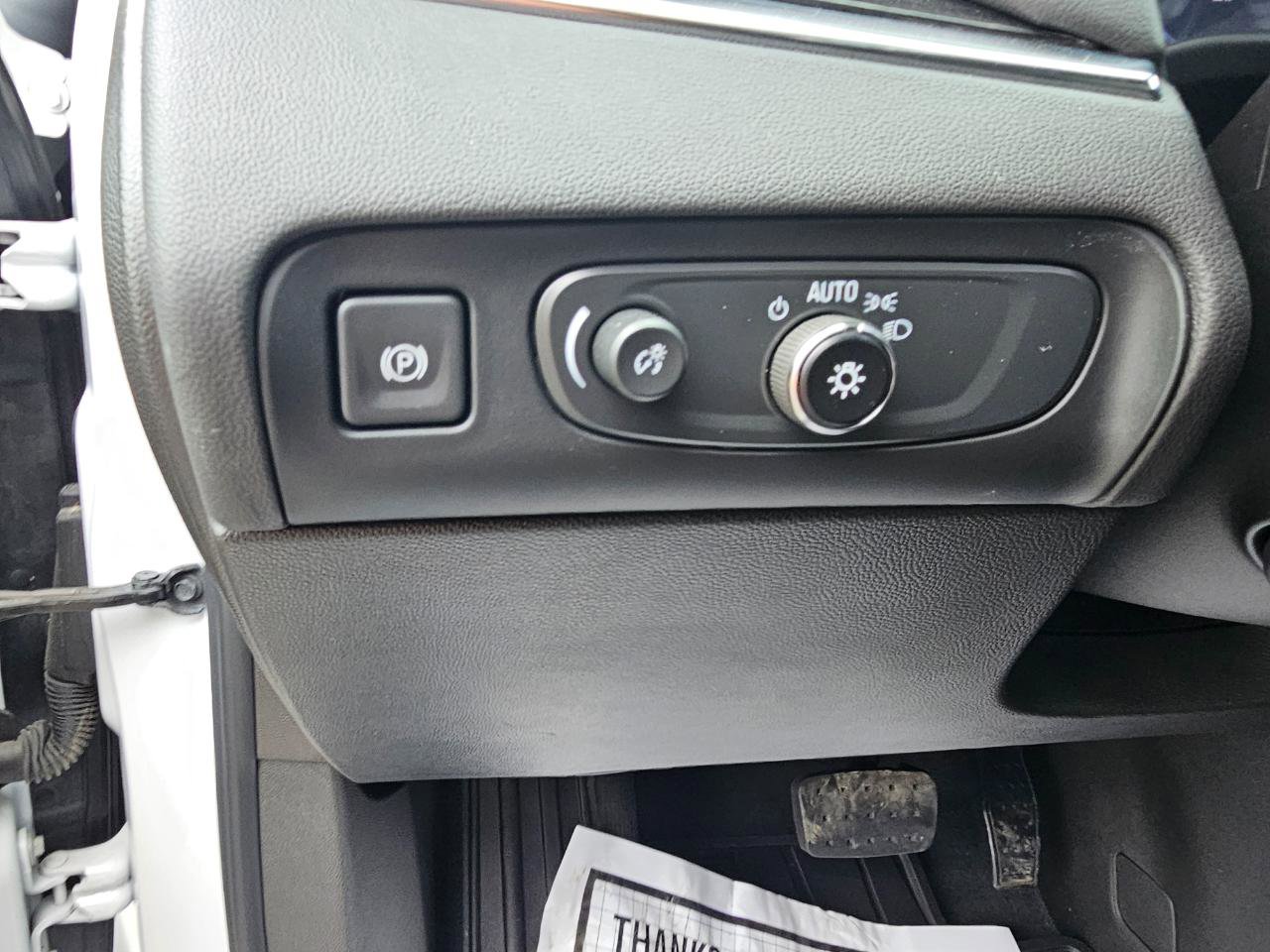 Used 2021 Buick Enclave Avenir w/ Avenir Technology Package AWD/4WD image 44