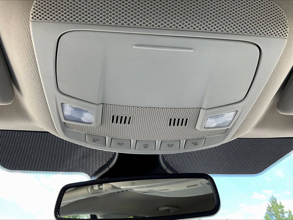 Used 2024 Ford Edge Titanium AWD/4WD image 17