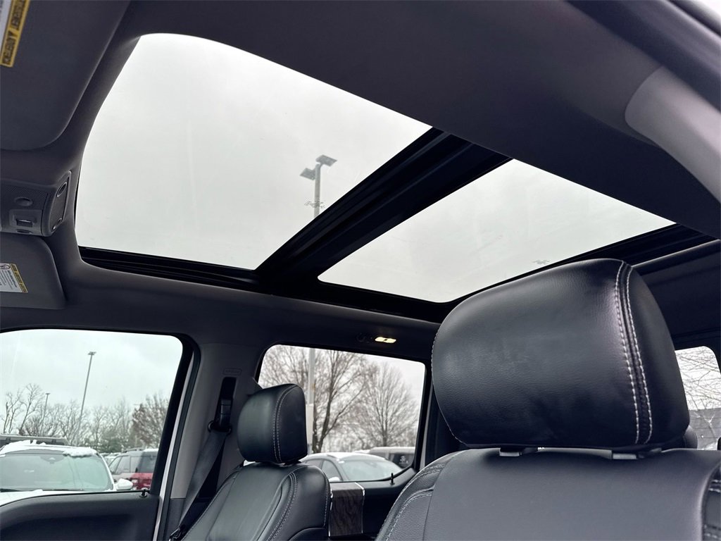 Used 2019 Ford F250 Lariat w/ Lariat Ultimate Package image 19