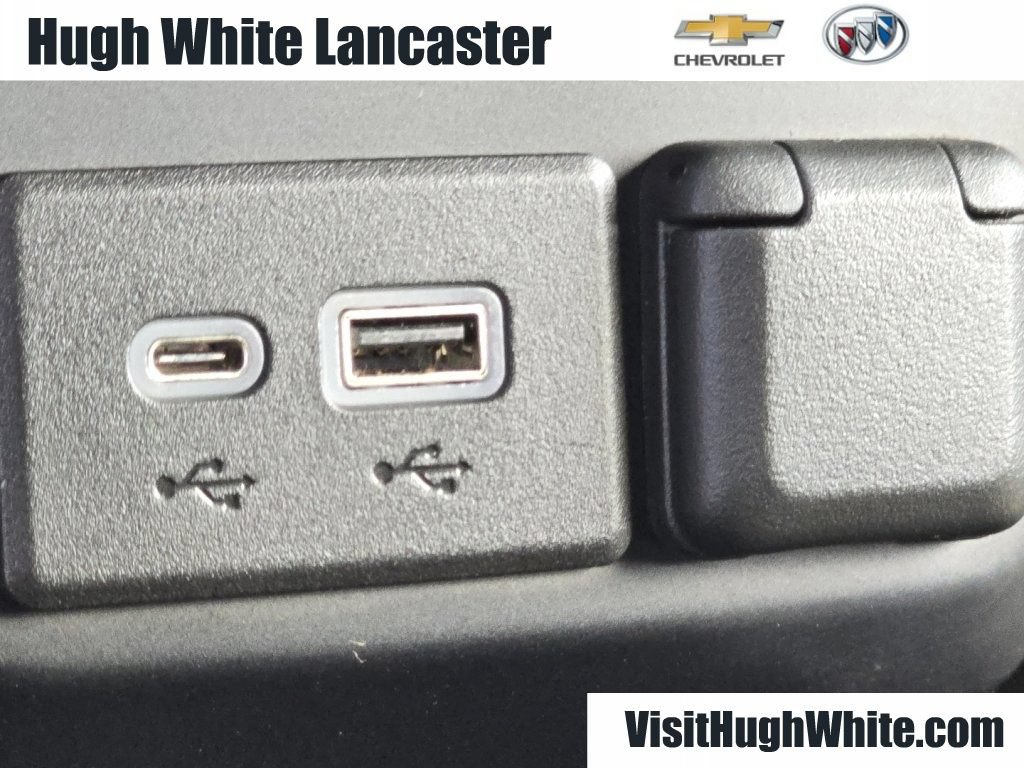 Used 2021 Chevrolet Silverado 1500 RST w/ Convenience Package II AWD/4WD image 11
