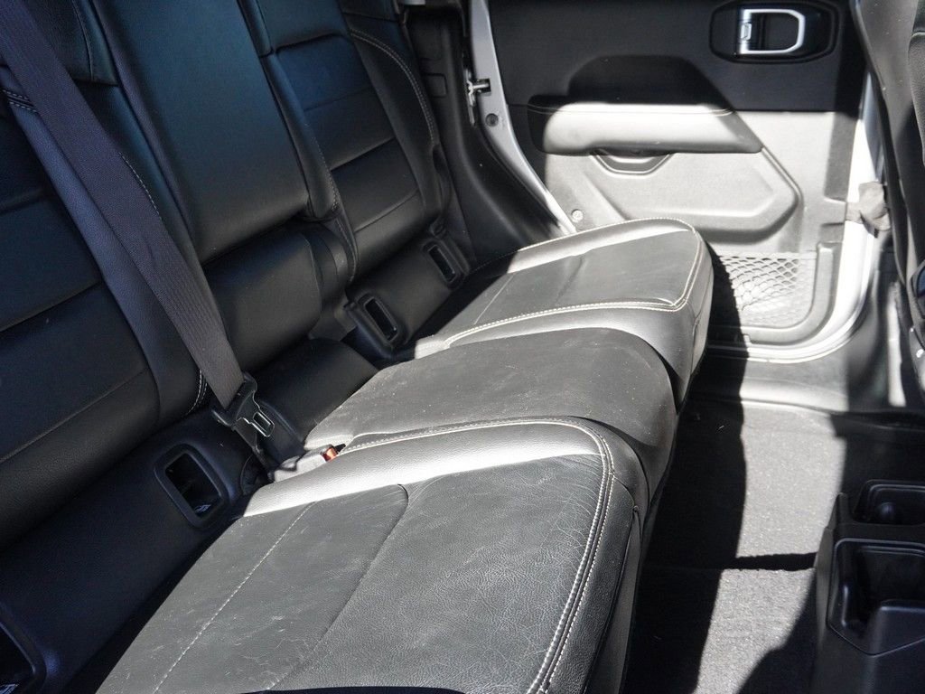 Used 2020 Jeep Gladiator Overland AWD/4WD image 26
