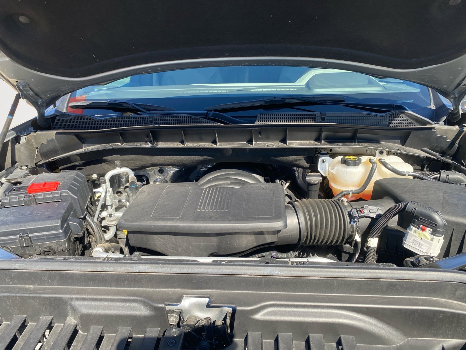 Used 2024 GMC Sierra 1500 SLT image 32