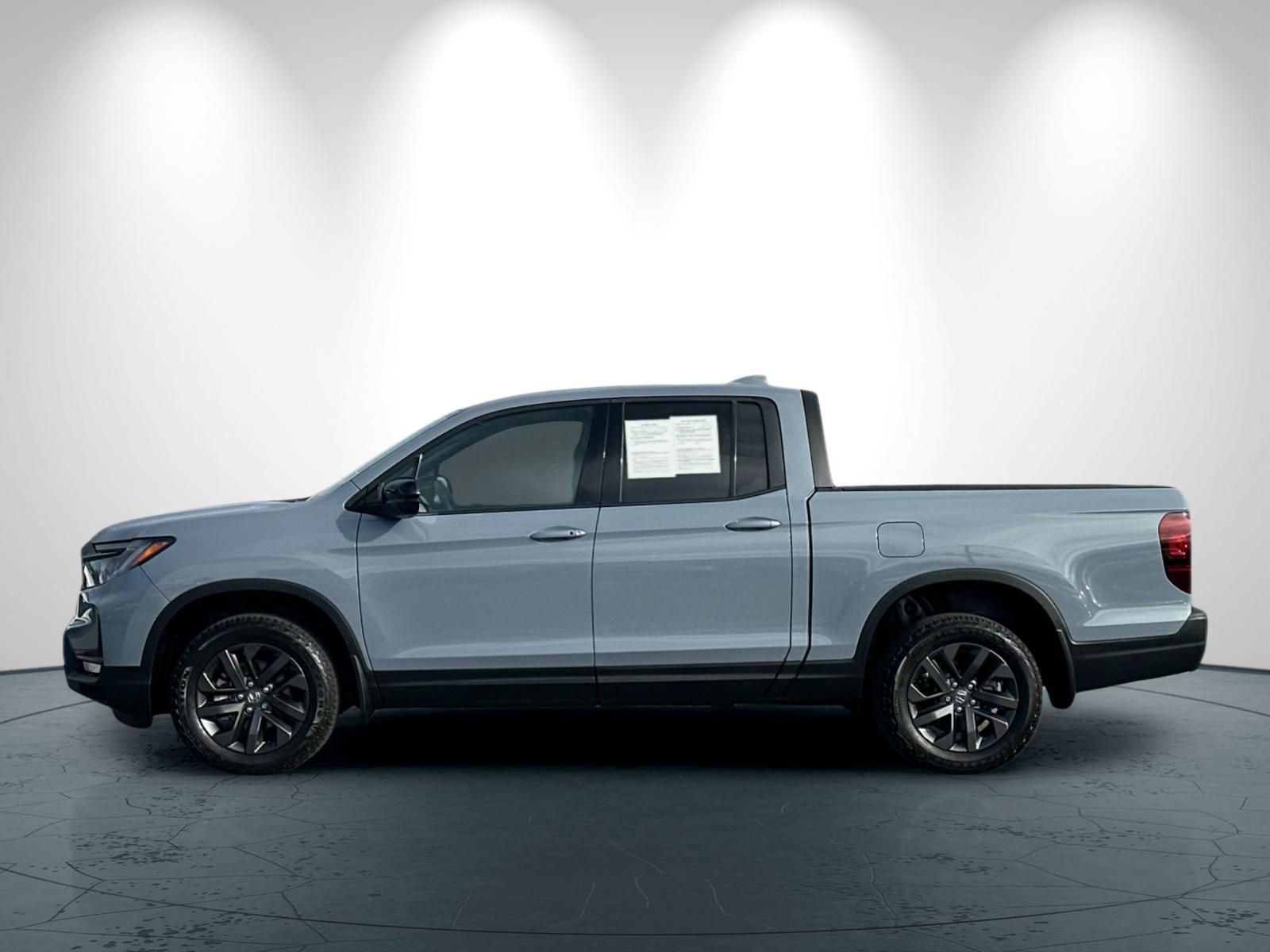 Used 2024 Honda Ridgeline Sport image 7