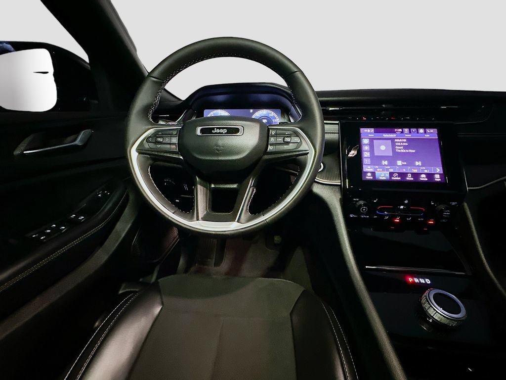 Certified 2023 Jeep Grand Cherokee Altitude RWD image 31