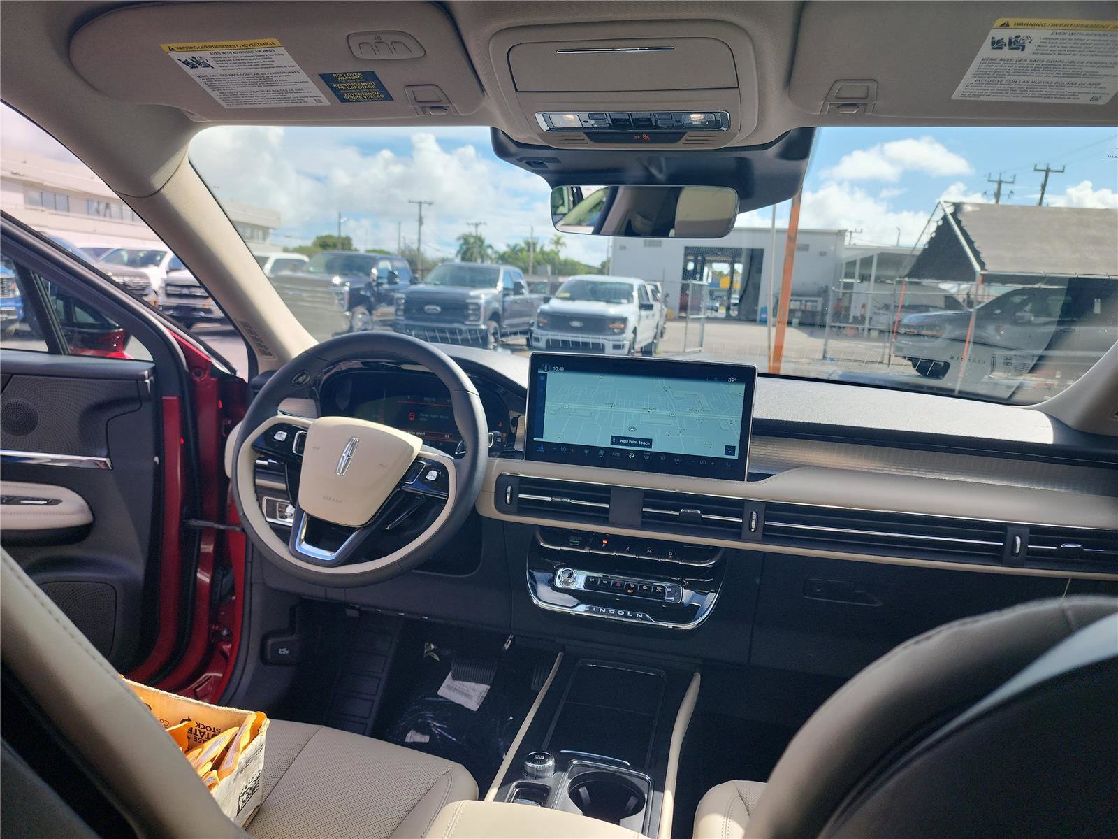 New 2026 Lincoln Corsair Premiere image 22