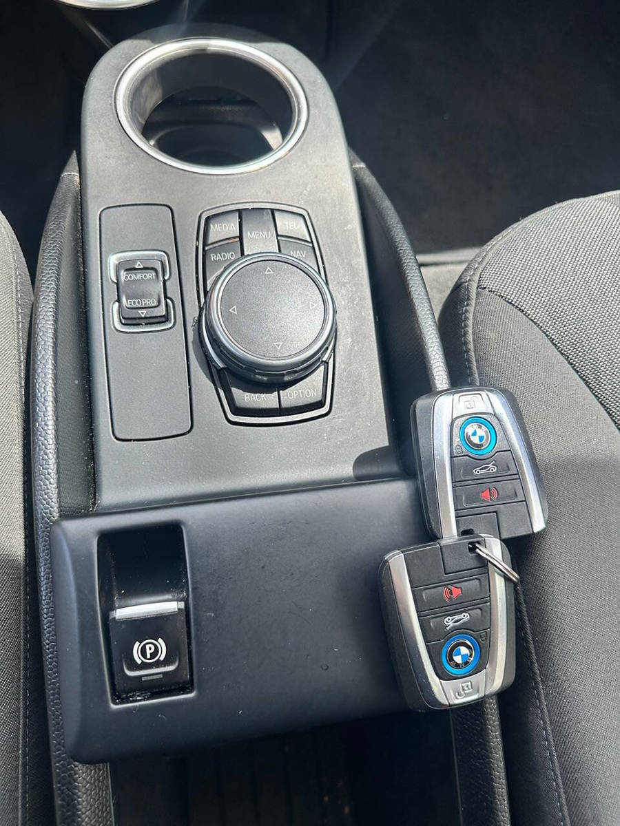 Used 2016 BMW i3 w/ Range Extender image 26