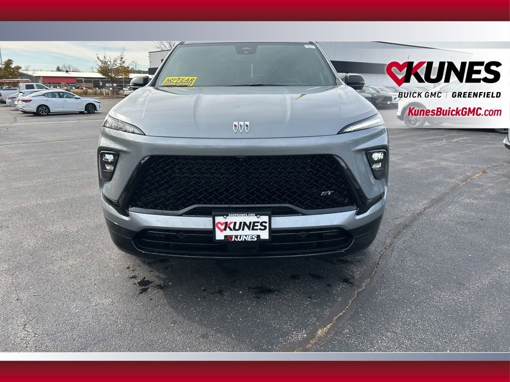 New 2026 Buick Enclave Sport Touring w/ LPO, Floor Liner Package image 8