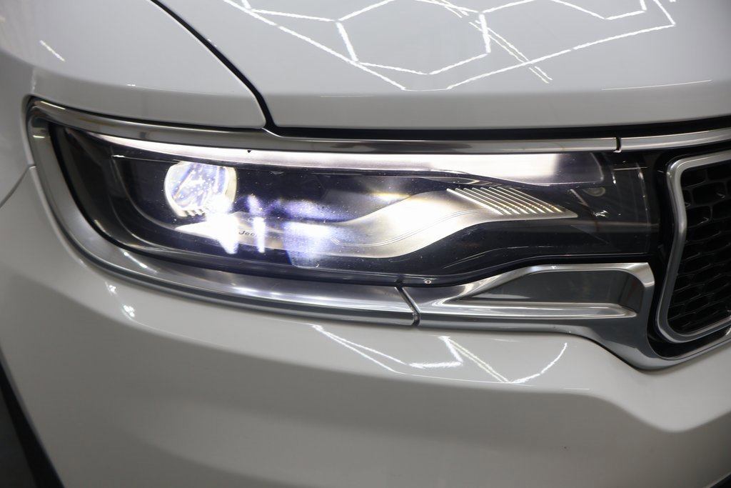 Used 2024 Jeep Wagoneer Series II w/ Flexible Seating Group image 30