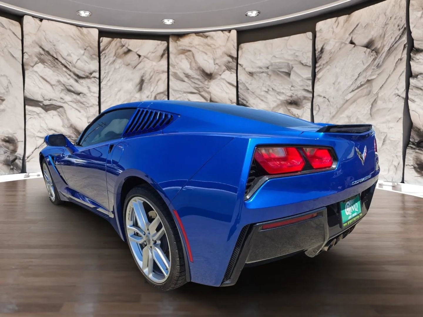 Used 2019 Chevrolet Corvette Stingray Coupe w/ 1LT image 8