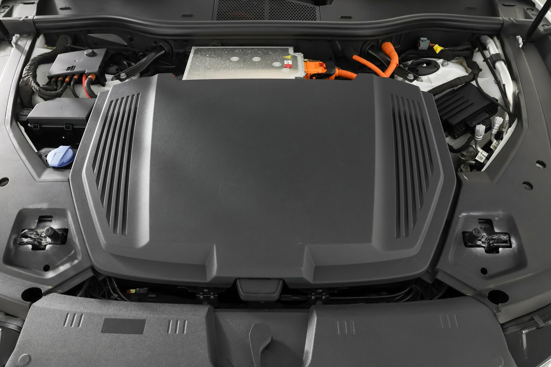 Used 2021 Audi e-tron Premium AWD/4WD image 51