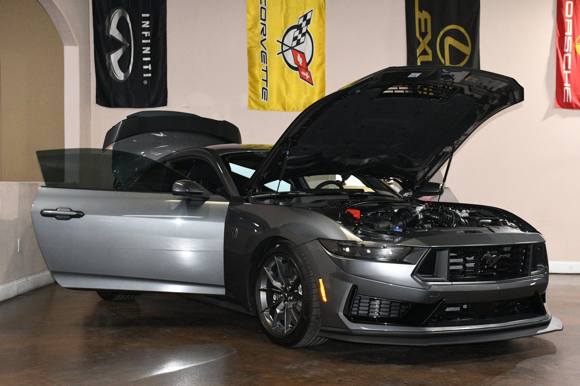 Used 2024 Ford Mustang Dark Horse RWD image 89