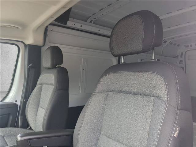 New 2026 RAM ProMaster 2500 FWD image 4
