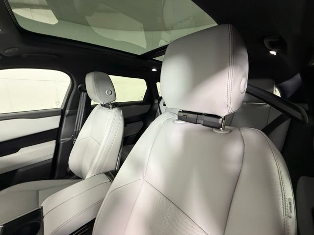 New 2026 Land Rover Range Rover Velar Belgravia AWD/4WD image 18