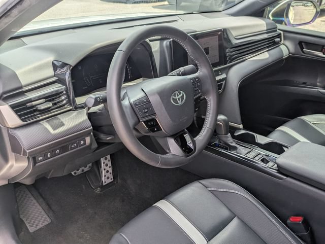Used 2025 Toyota Camry SE w/ Convenience Package FWD image 34