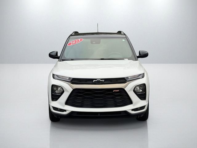 Used 2023 Chevrolet TrailBlazer RS w/ Convenience Package image 2
