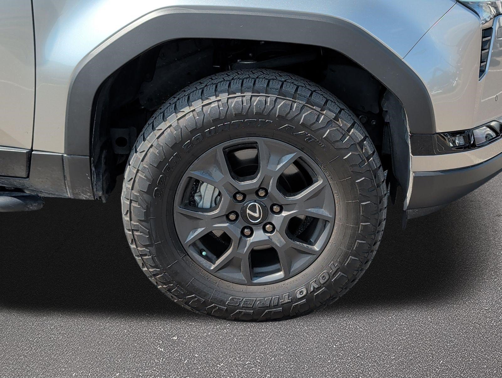 Certified 2025 Lexus GX 550 AWD/4WD image 7