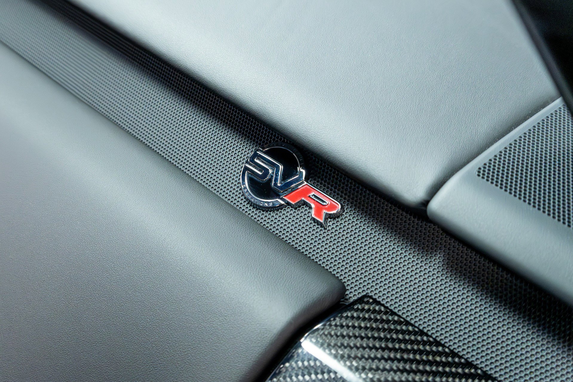 Used 2022 Land Rover Range Rover Sport SVR image 28