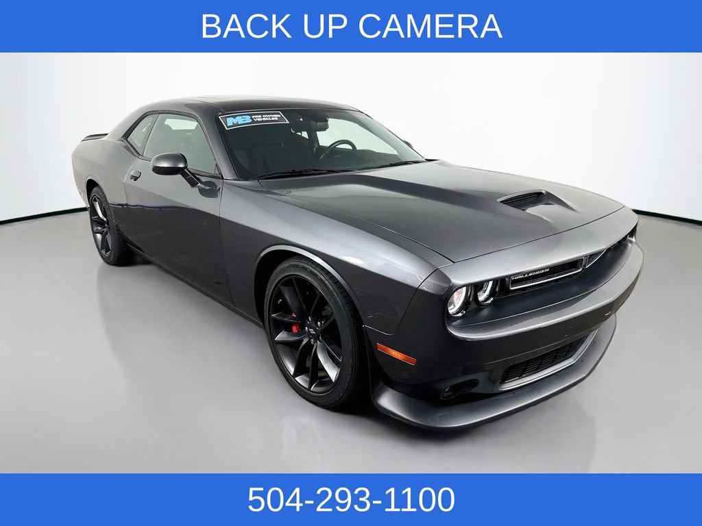 Used 2022 Dodge Challenger GT w/ Performance Handling Group RWD image 4