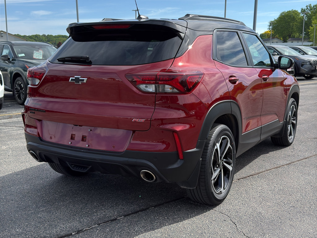 Certified 2022 Chevrolet TrailBlazer RS w/ Sun and Liftgate Package AWD/4WD image 5