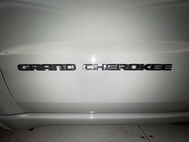 Used 2021 Jeep Grand Cherokee Laredo X image 26