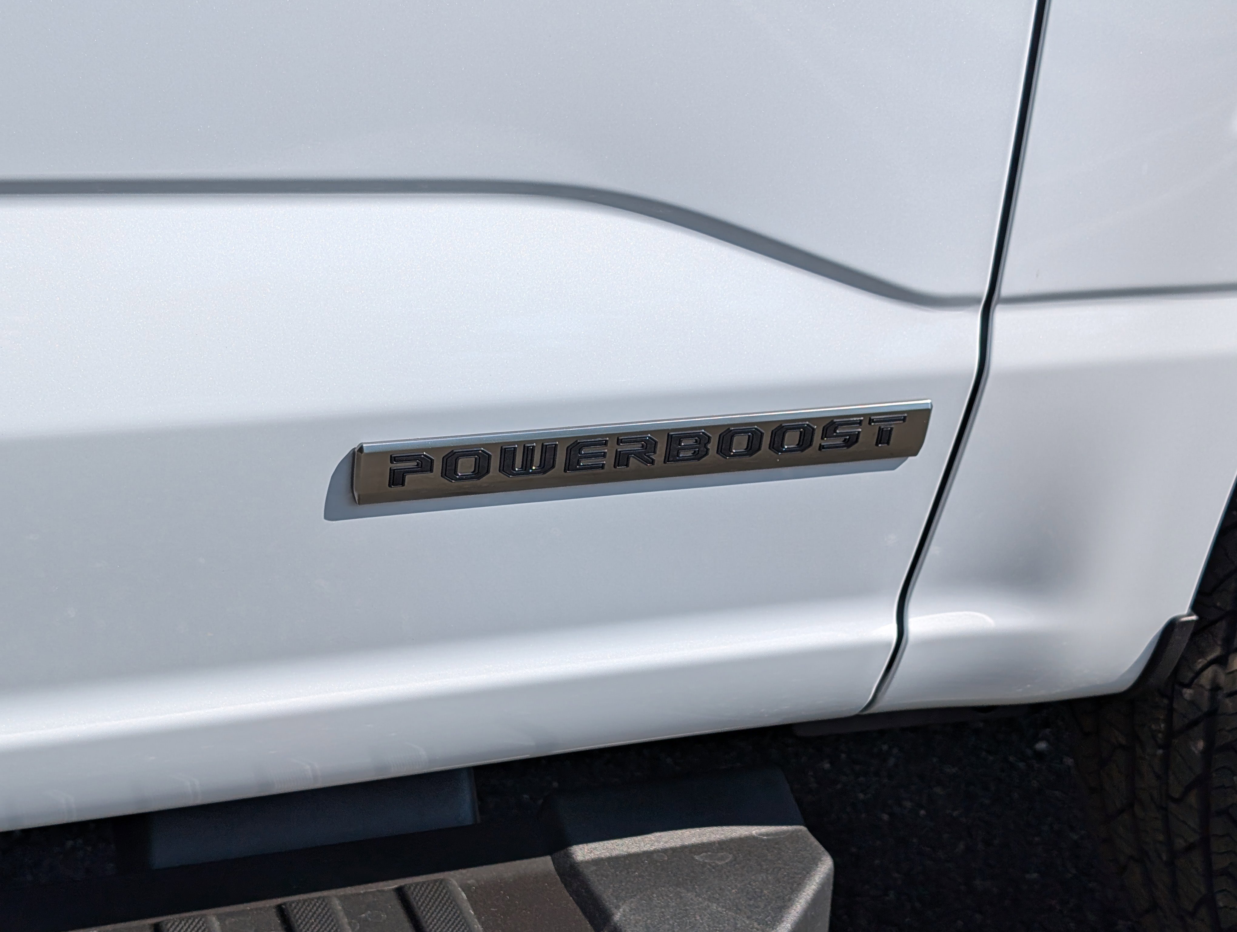 New 2025 Ford F150 Lariat w/ Equipment Group 502A High image 5