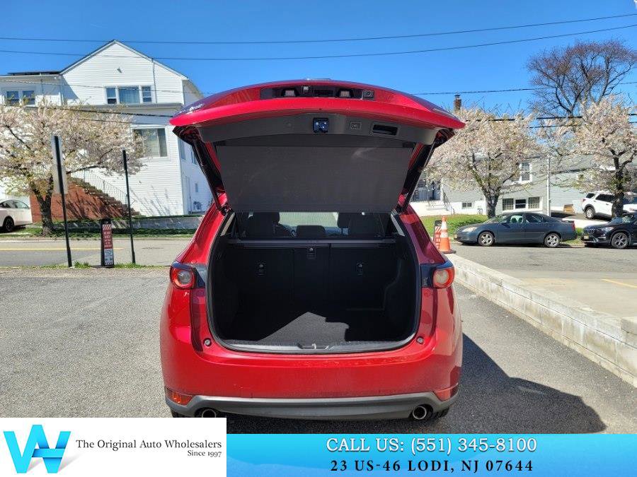 Used 2019 MAZDA CX-5 Touring image 13