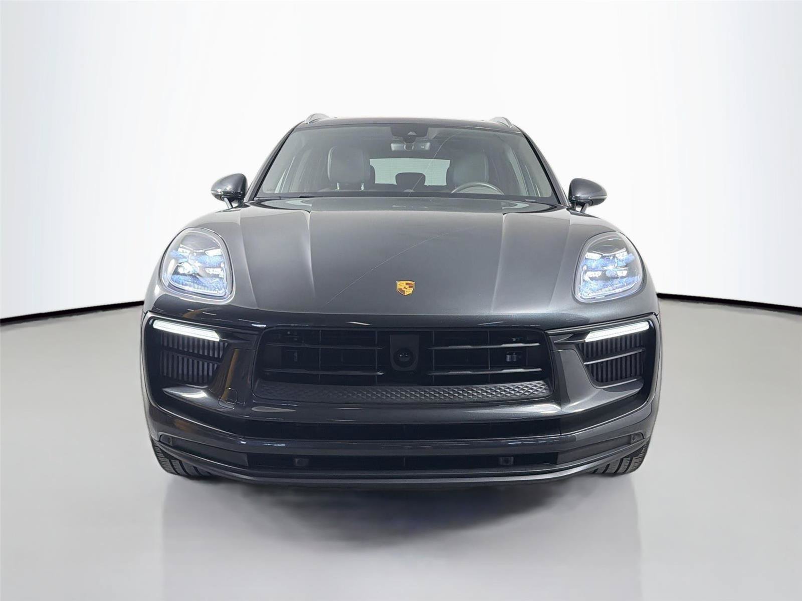 Certified 2023 Porsche Macan S AWD/4WD image 10