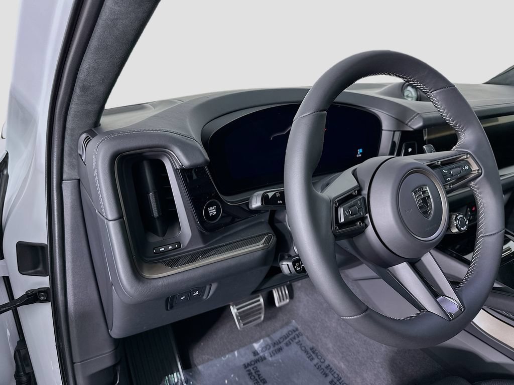 New 2026 Porsche Cayenne Turbo AWD/4WD image 11
