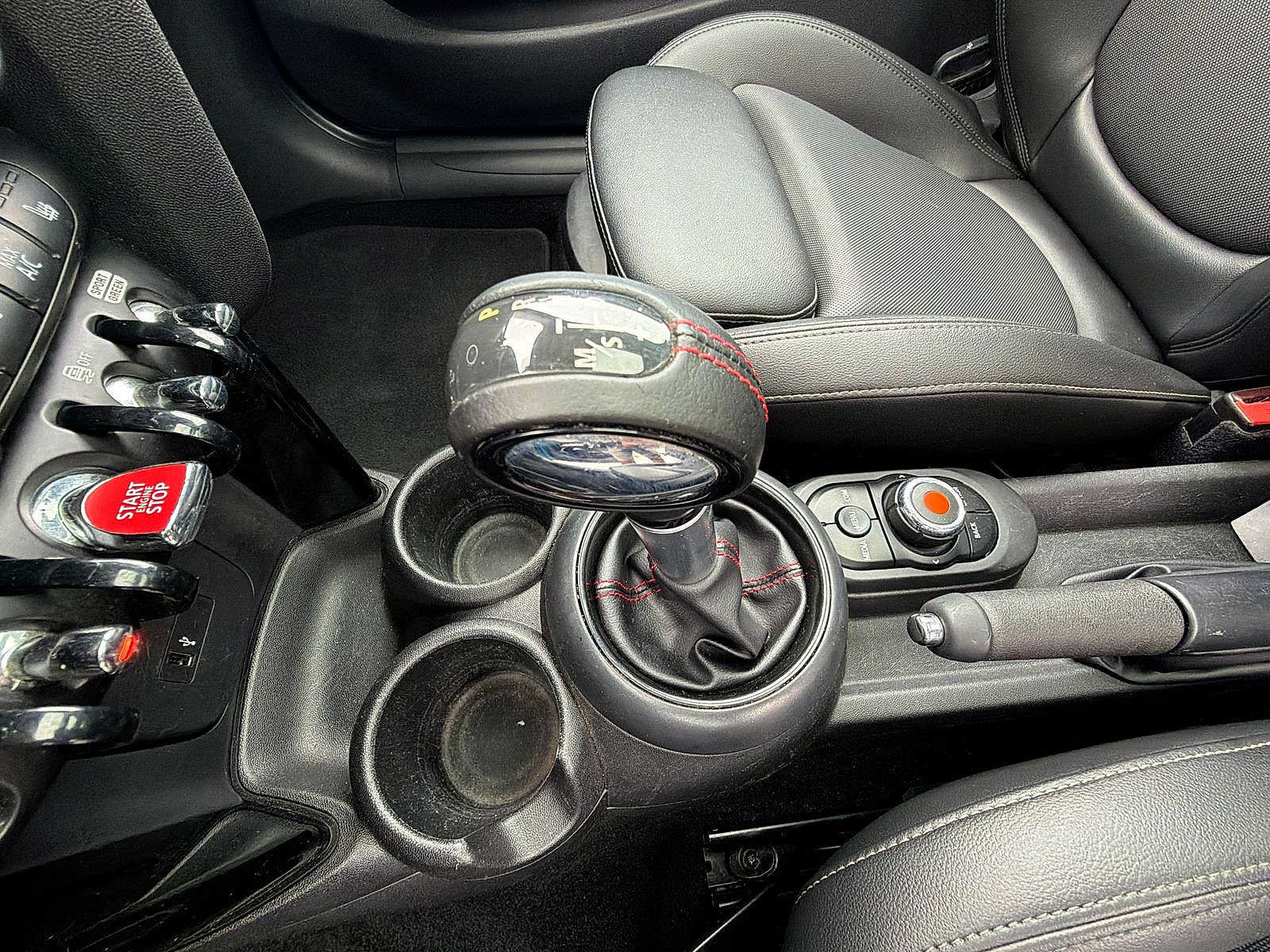 Used 2019 MINI Cooper S FWD image 25