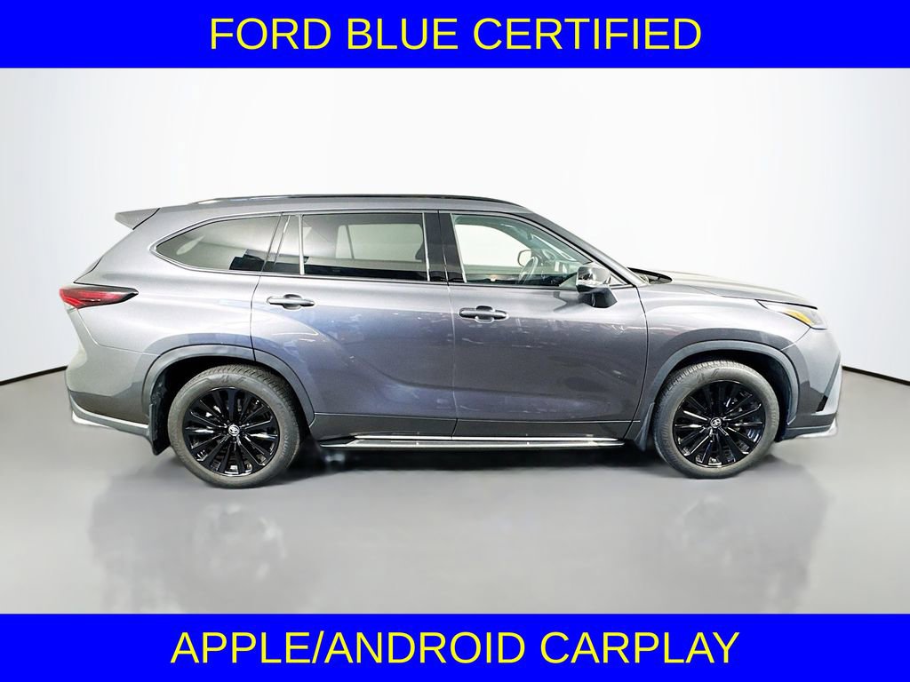 Used 2024 Toyota Highlander Limited image 4