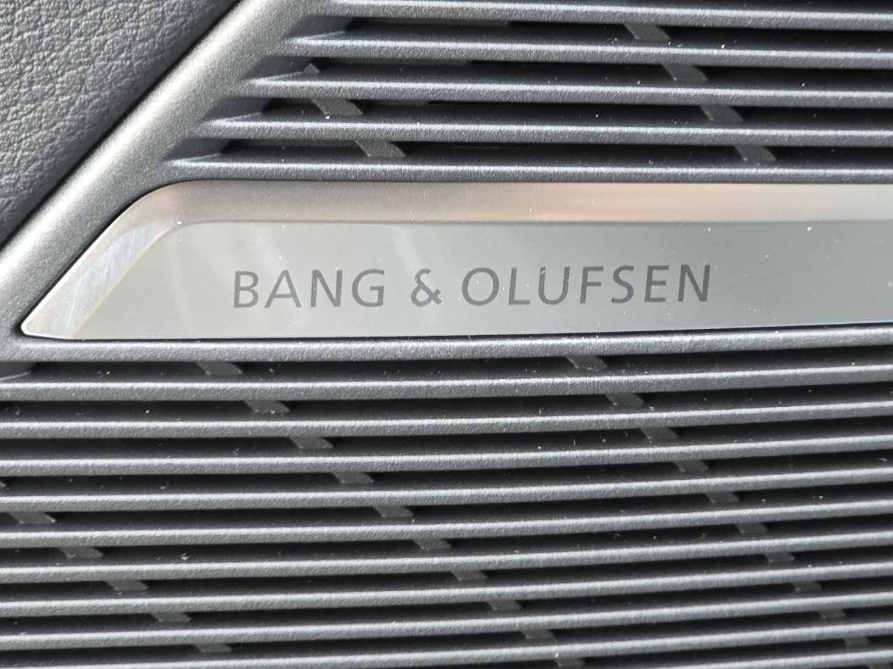 New 2026 Audi Q8 Premium Plus image 9