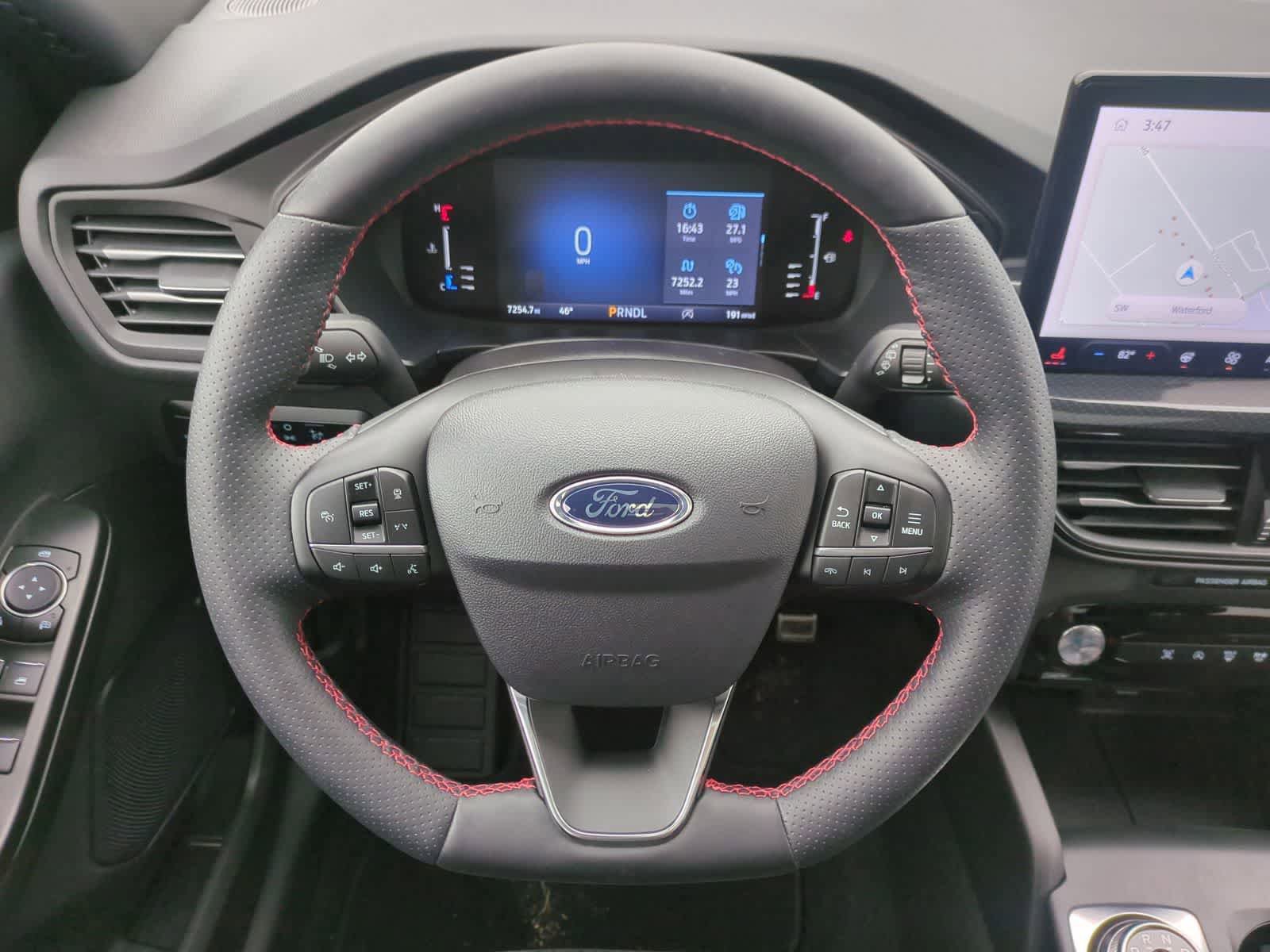Used 2024 Ford Escape ST-Line w/ Tech Pack #1 AWD/4WD image 24