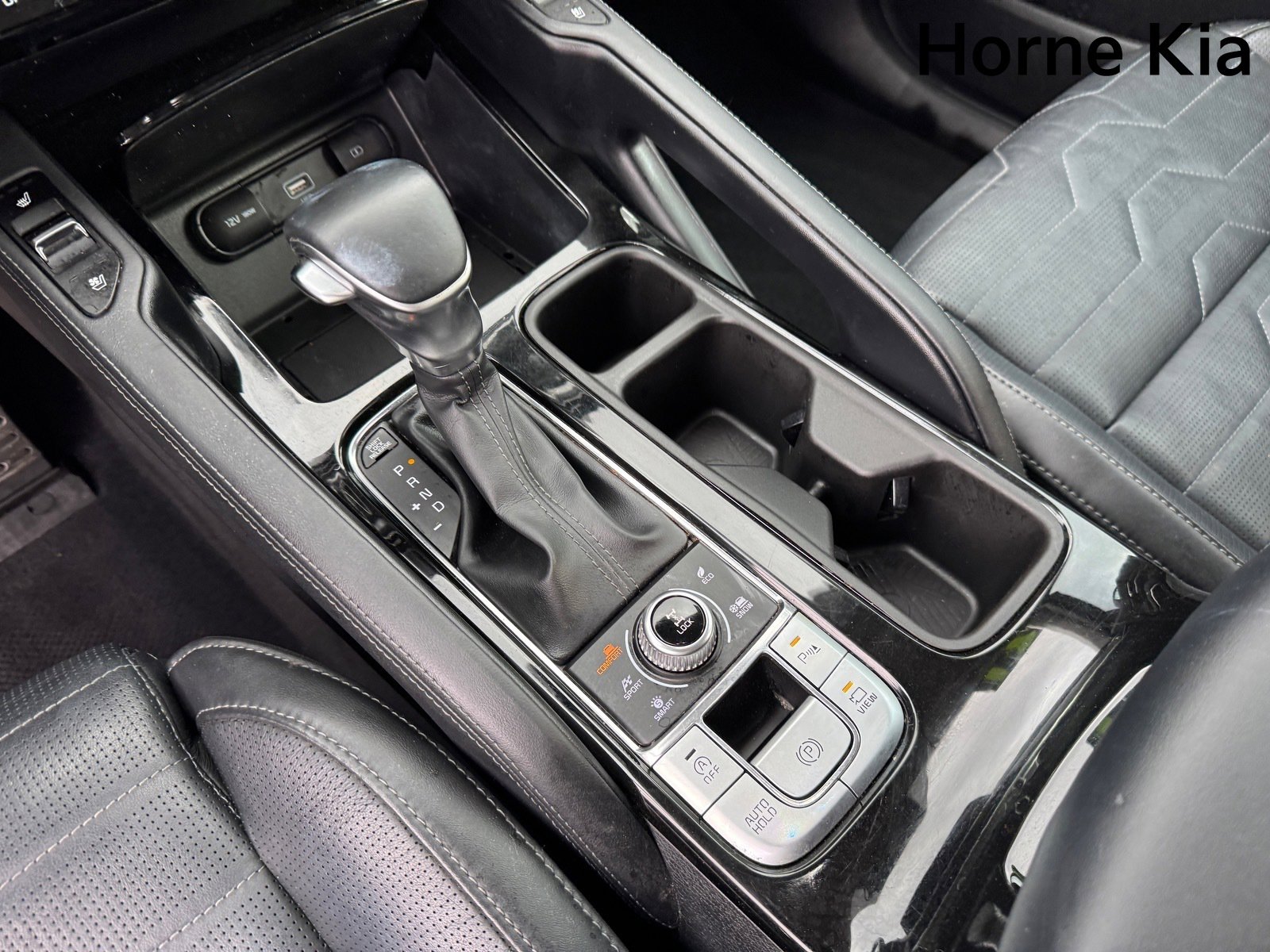 Used 2021 Kia Telluride SX w/ SX Prestige Package image 23