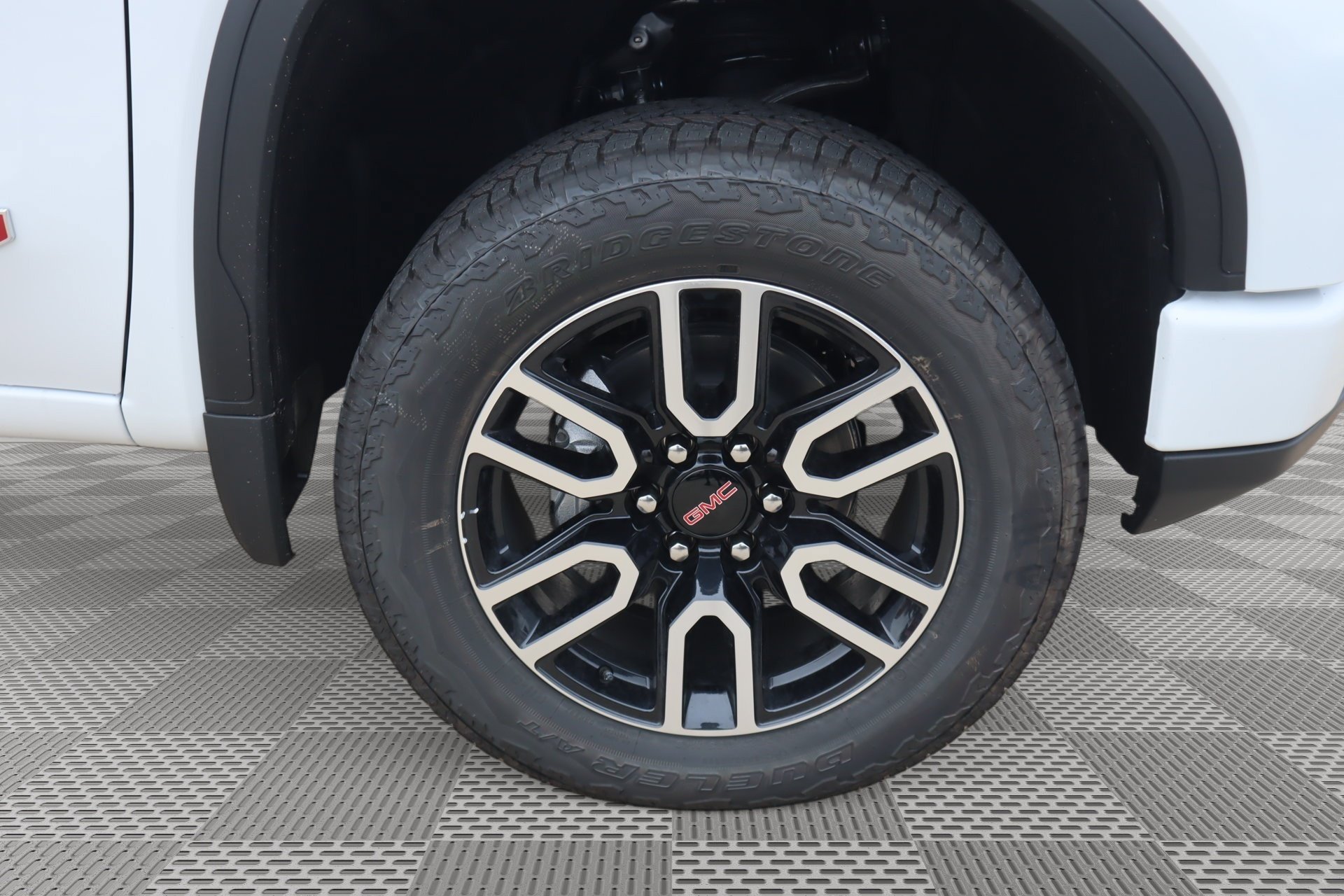 New 2026 GMC Sierra 1500 AT4 w/ Technology Package AWD/4WD image 20