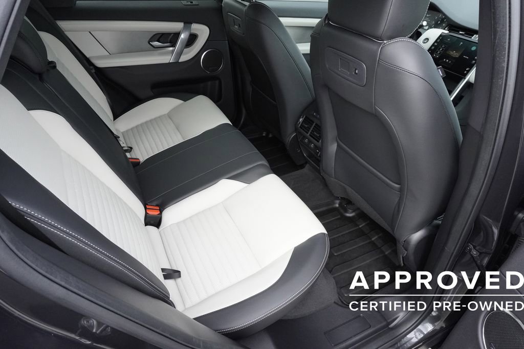 Used 2025 Land Rover Discovery Sport Dynamic SE image 26