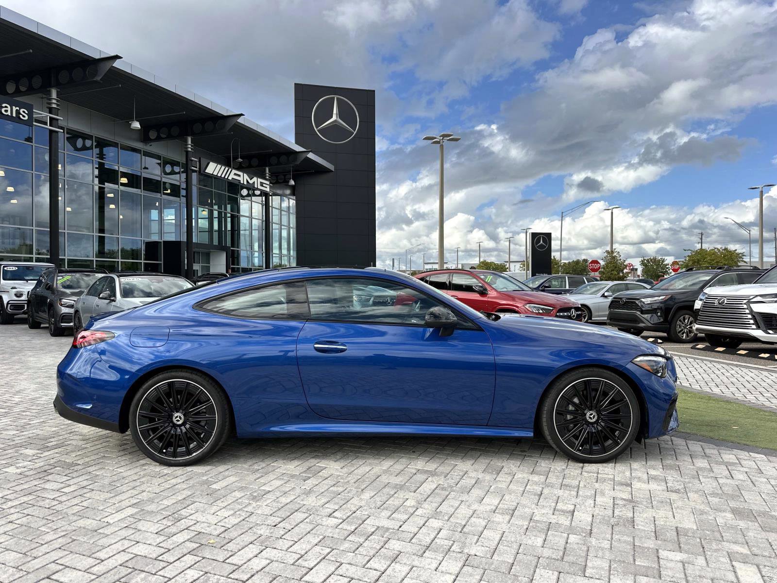 Certified 2025 Mercedes-Benz CLE 300 4MATIC Coupe image 3