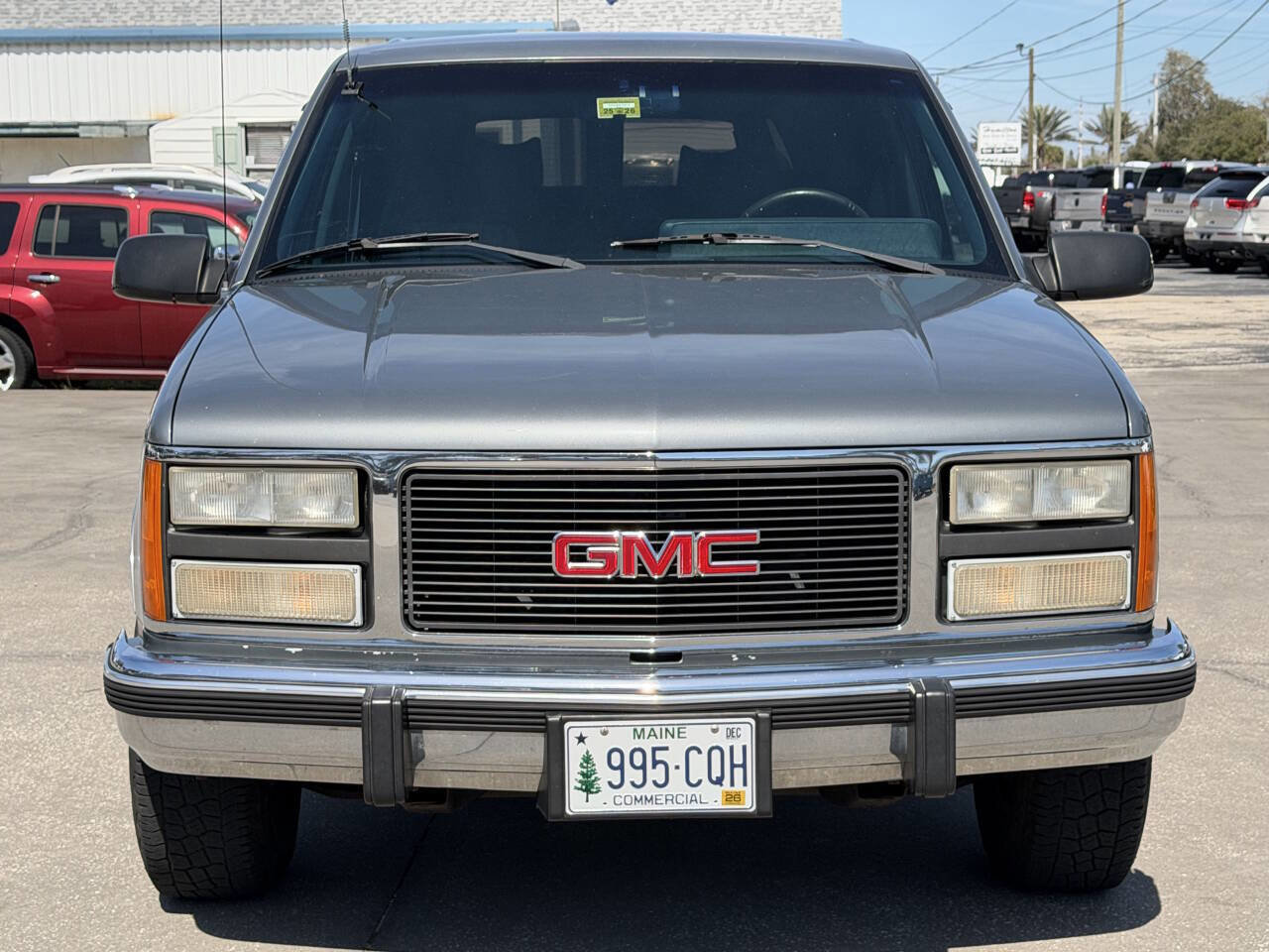 Used 1993 GMC Suburban 2500 image 3
