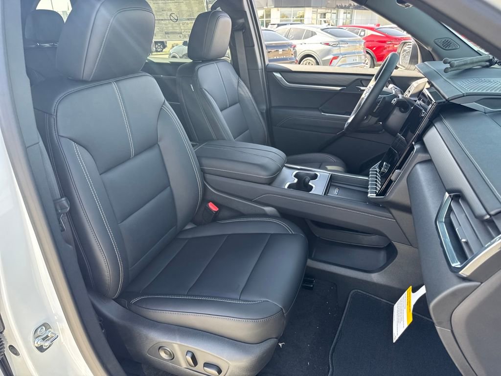 New 2026 GMC Acadia Elevation w/ Black Edition FWD image 12