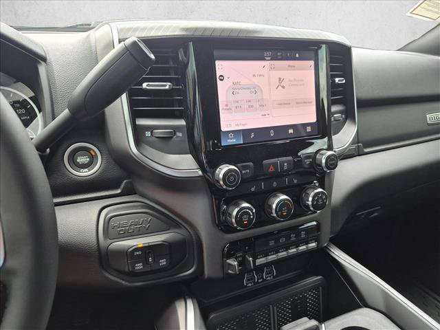 New 2026 RAM 2500 Big Horn AWD/4WD image 15