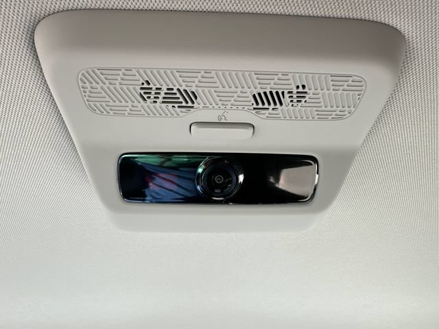 Used 2026 Kia Carnival EX FWD image 22