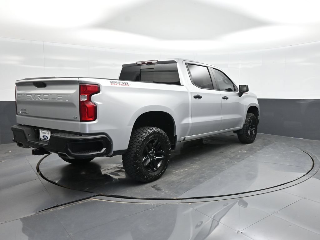 Used 2021 Chevrolet Silverado 1500 LT Trail Boss w/ Convenience Package II AWD/4WD image 4