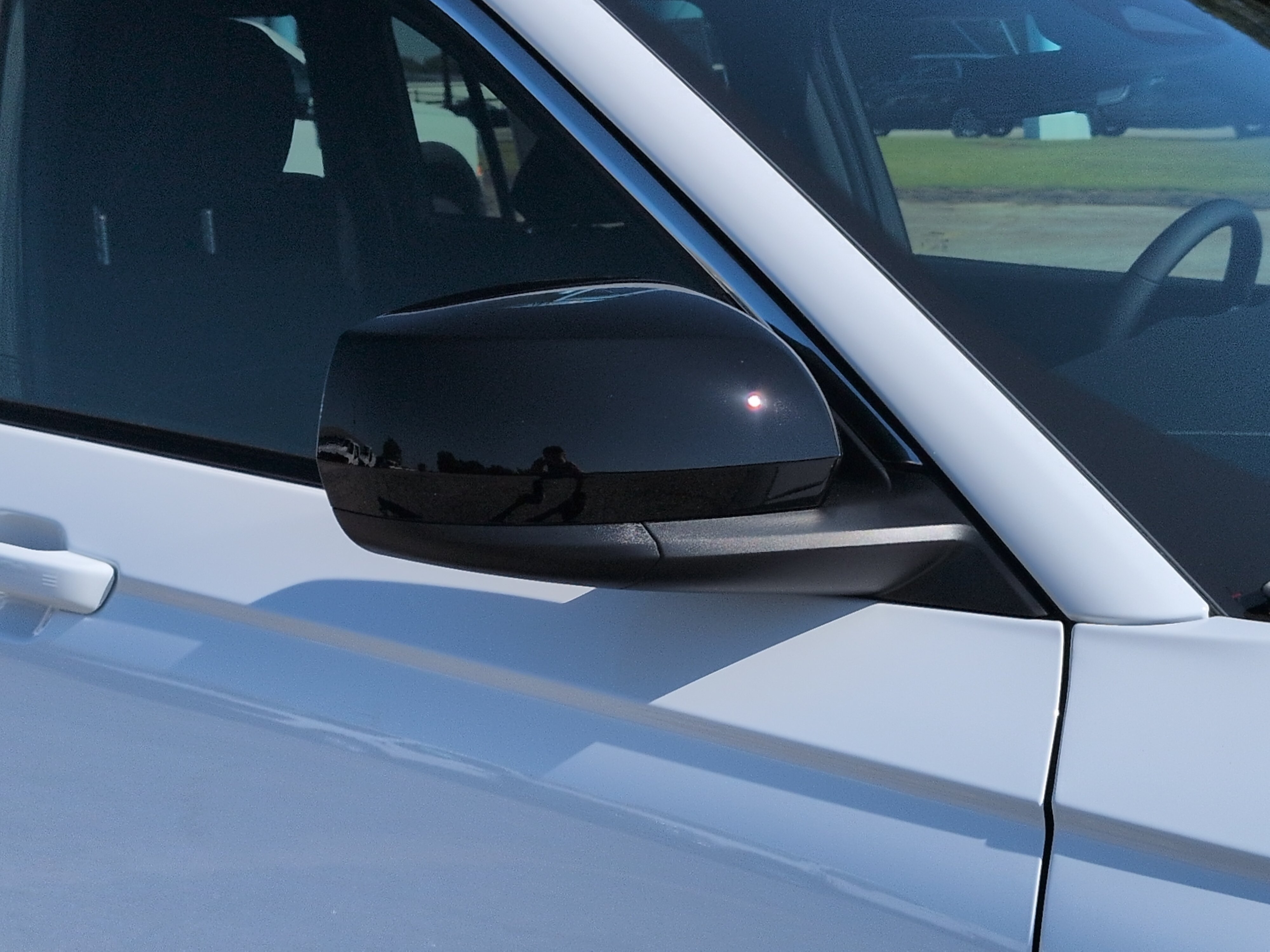 New 2026 Jeep Grand Cherokee Laredo X RWD image 10
