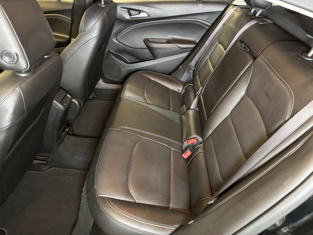 Used 2017 Chevrolet Cruze Premier image 21