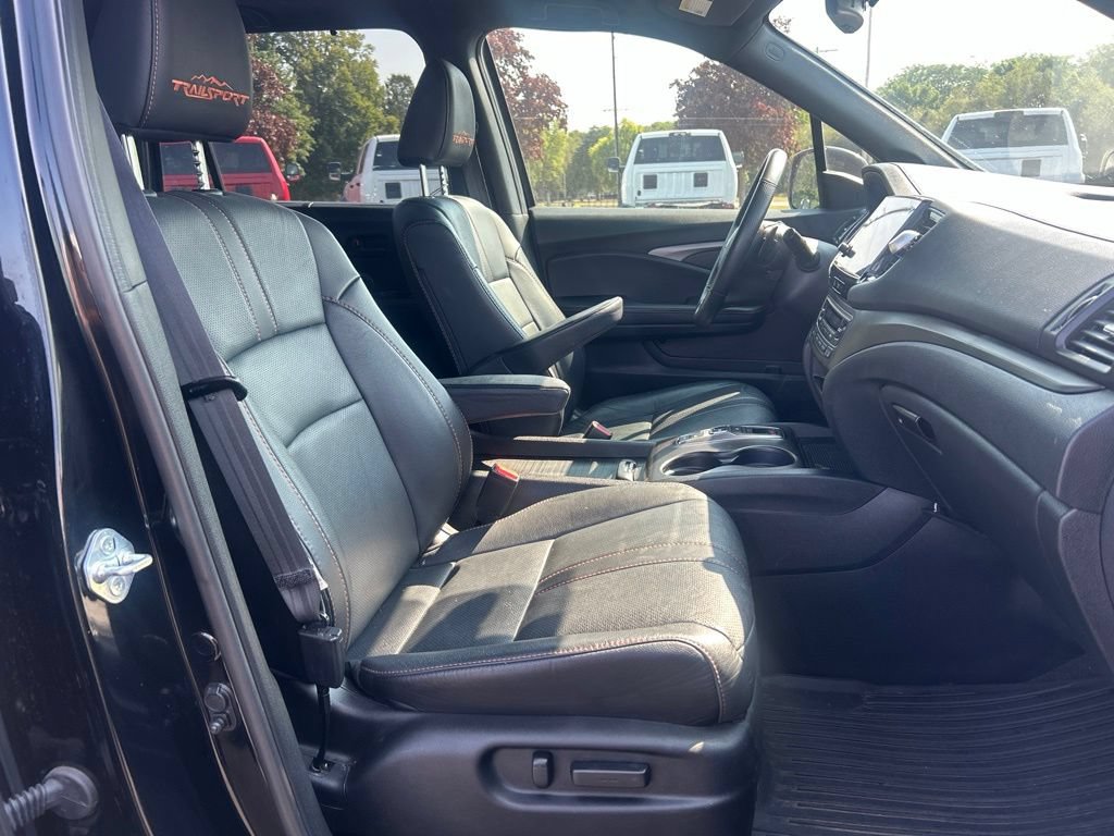 Used 2022 Honda Pilot TrailSport image 9