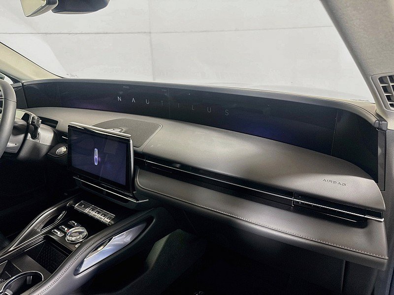 New 2026 Lincoln Nautilus Reserve AWD/4WD image 31